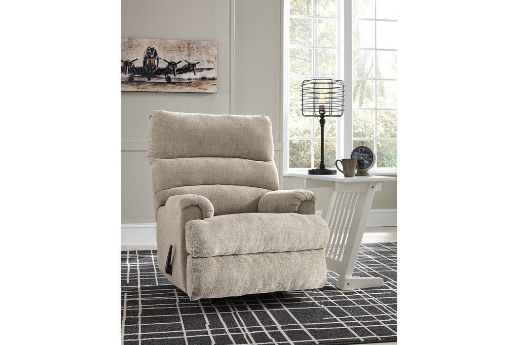 Man Fort Dusk Recliner - Lara Furniture