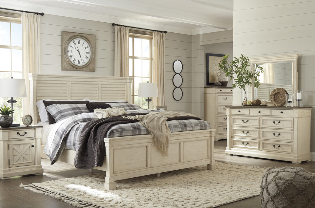 [SPECIAL] Bolanburg Antique White Louvered Panel Bedroom Set