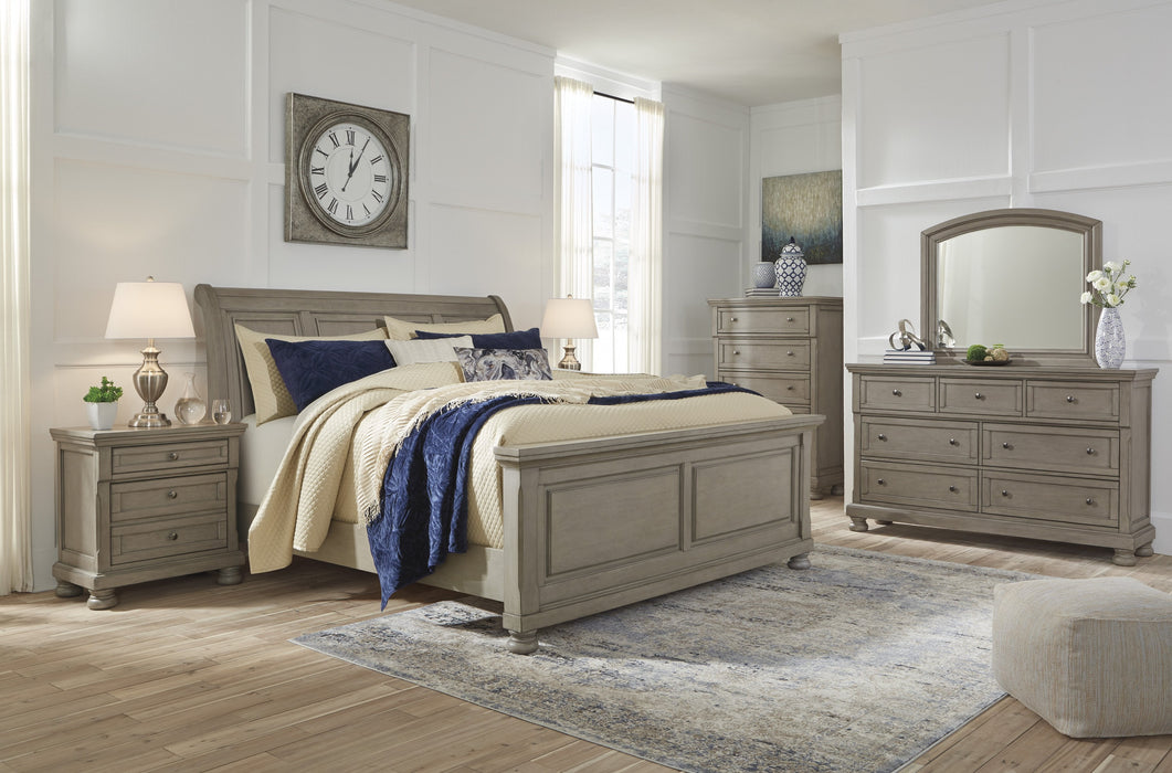 Lettner Light Gray Sleigh Bedroom Set