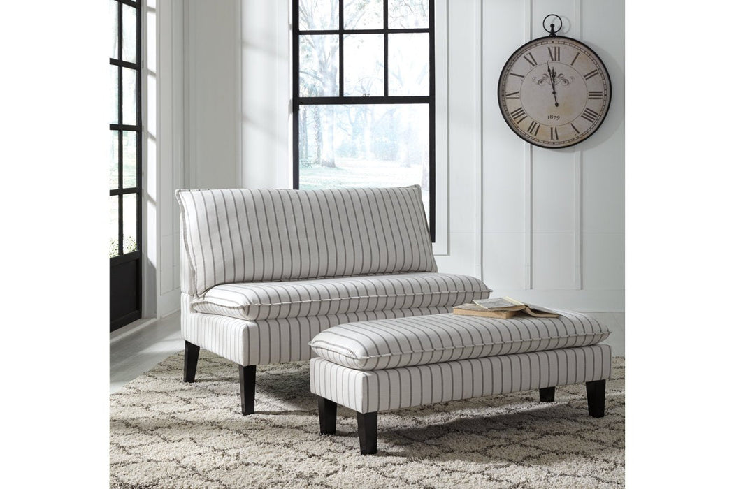 Arrowrock White/Gray Accent Bench - Lara Furniture
