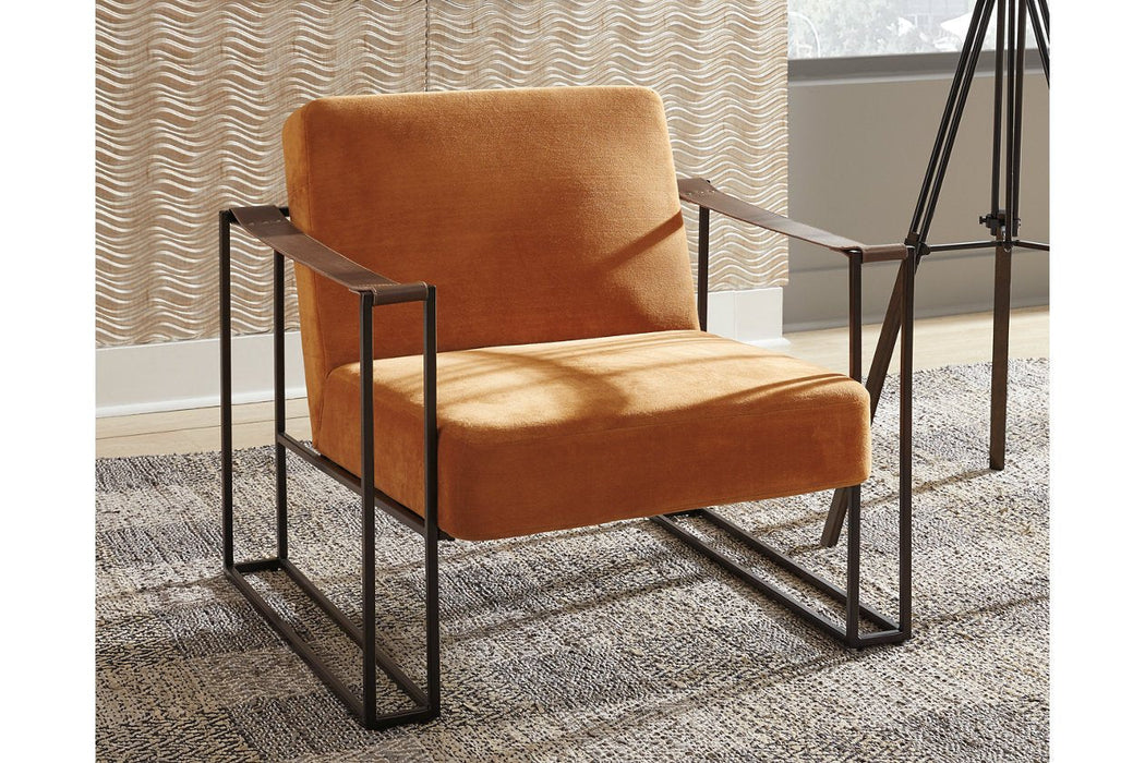 Kleemore Amber Accent Chair - Lara Furniture