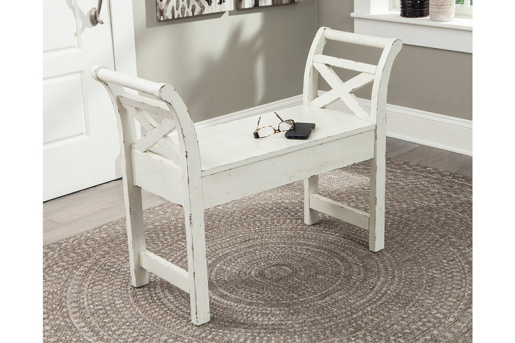 Heron Ridge White Accent Bench - Lara Furniture