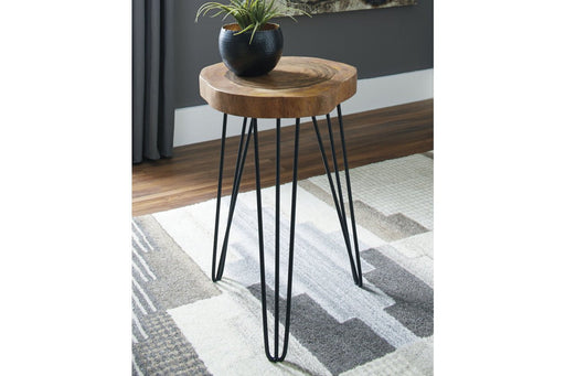 Eversboro Brown/Black Accent Table - Lara Furniture