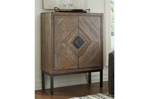 Premridge Antique Gray Bar Cabinet - Lara Furniture