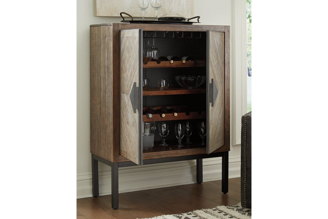 Premridge Antique Gray Bar Cabinet - Lara Furniture