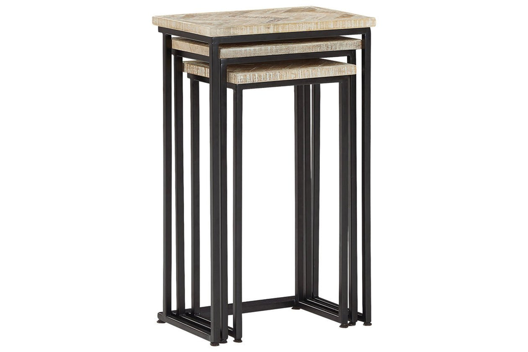 Cainthorne Distressed White/Black Accent Table (Set of 3) - Lara Furniture