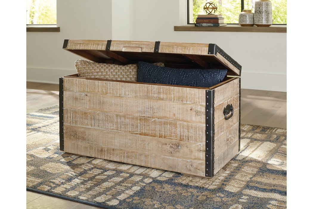 Dartland Whitewash Storage Trunk - Lara Furniture