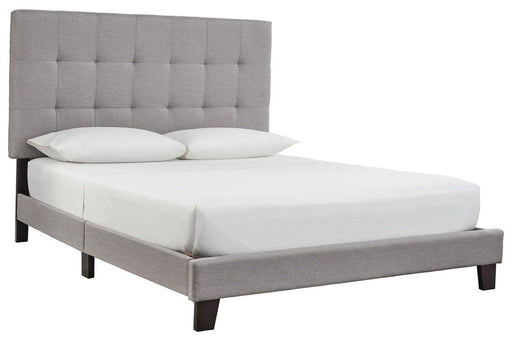 Adelloni Gray Queen Upholstered Bed - Lara Furniture