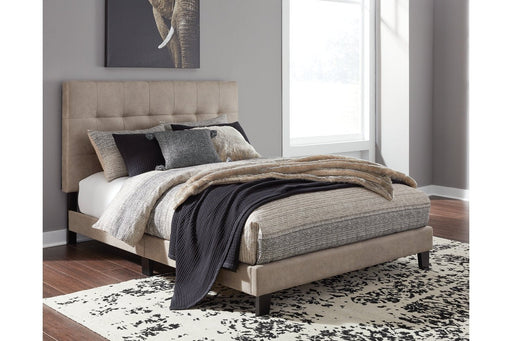 Adelloni Light Brown Queen Upholstered Bed - Lara Furniture