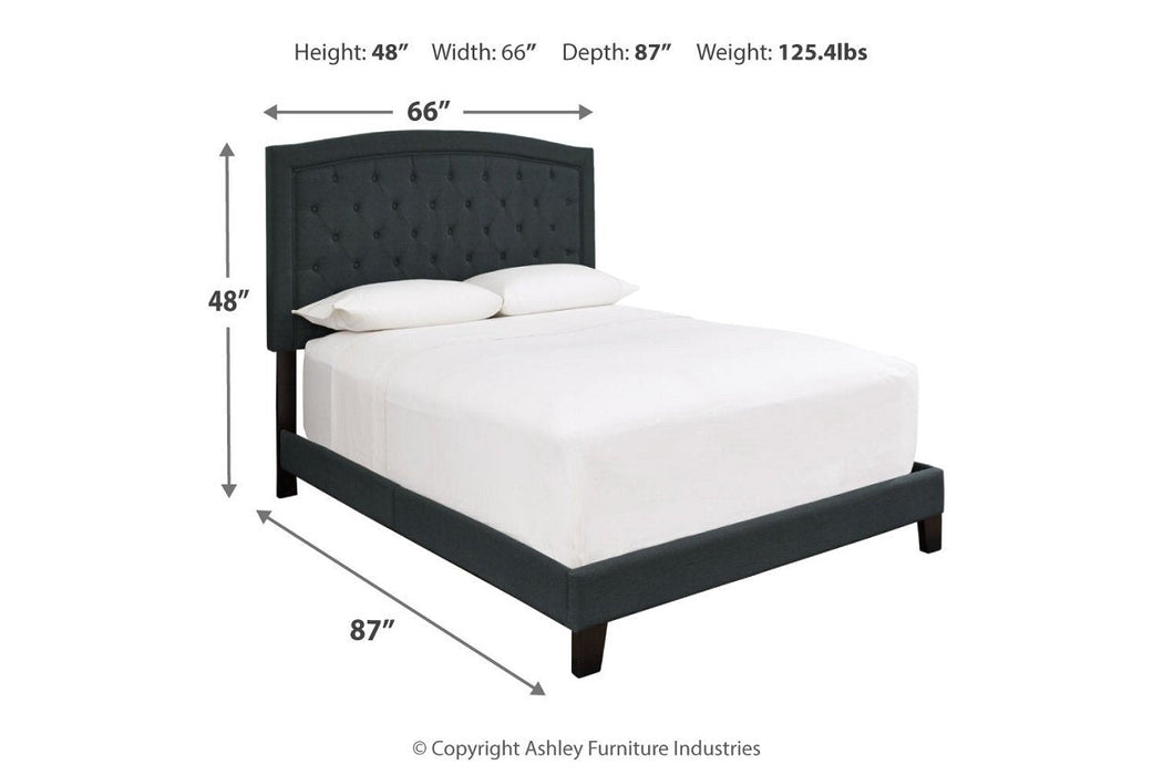 Adelloni Charcoal Queen Upholstered Bed - Lara Furniture