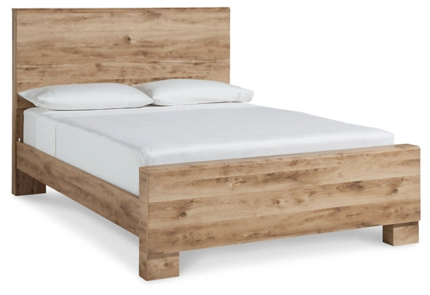 Hyanna  Queen Panel Bed