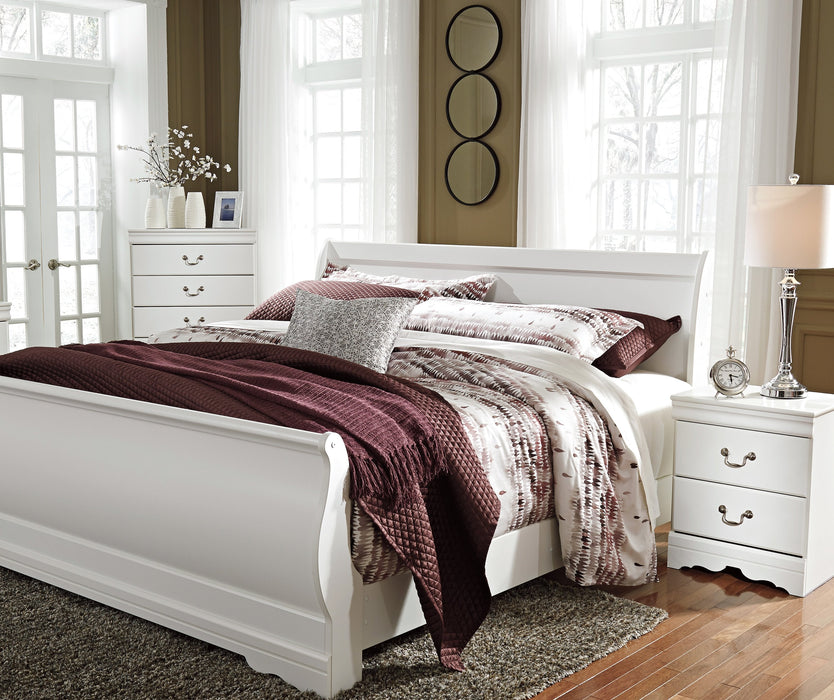 Anarasia White Sleigh Bedroom Set - Lara Furniture
