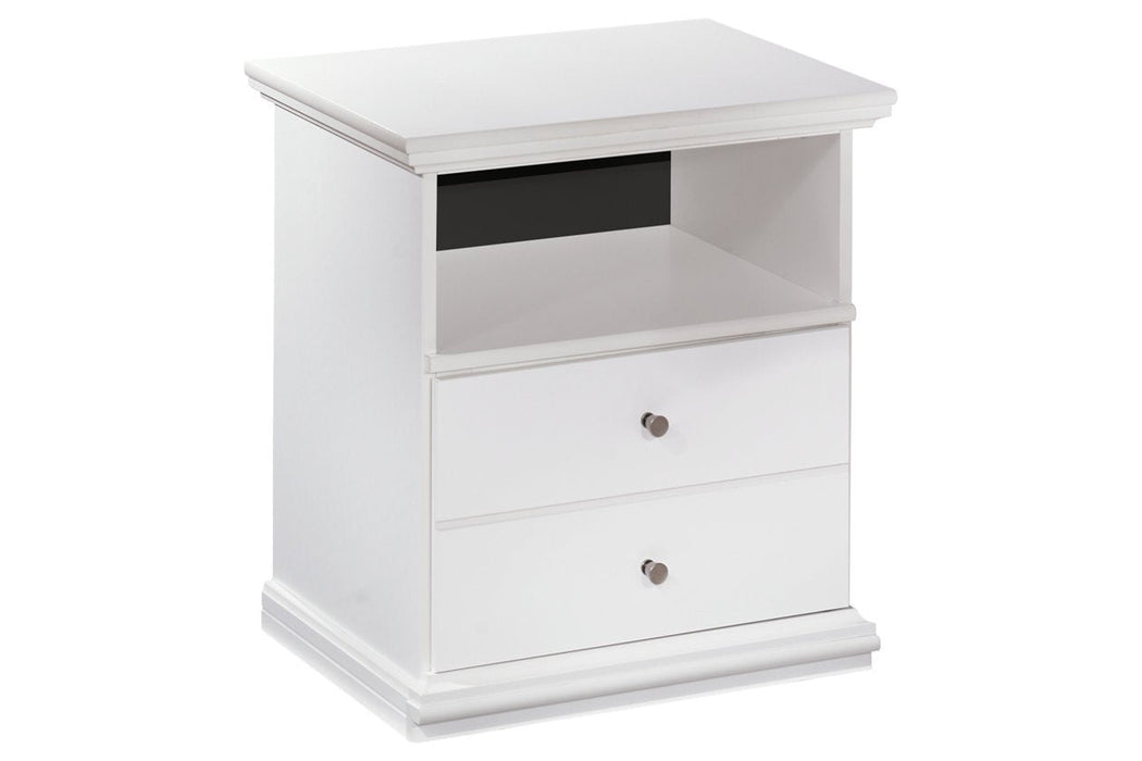 Bostwick Shoals White Nightstand - Lara Furniture