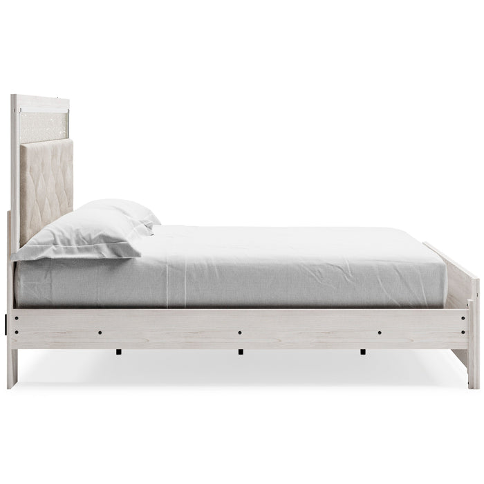 Altyra White King Panel Bed