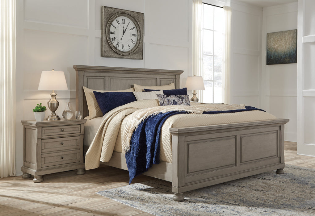 Lettner Light Gray Platform Bedroom Set - Lara Furniture