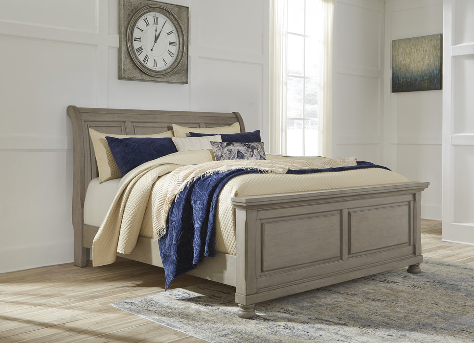 Lettner Light Gray Queen Sleigh Bed - Lara Furniture