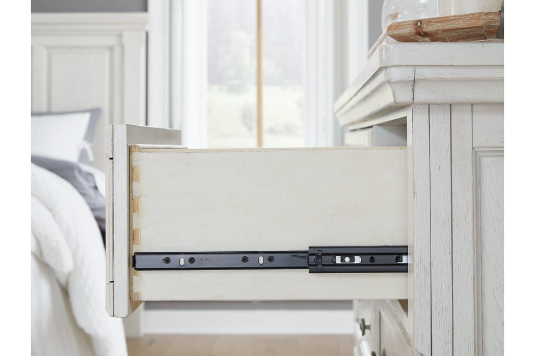 Robbinsdale Antique White Dresser - Lara Furniture