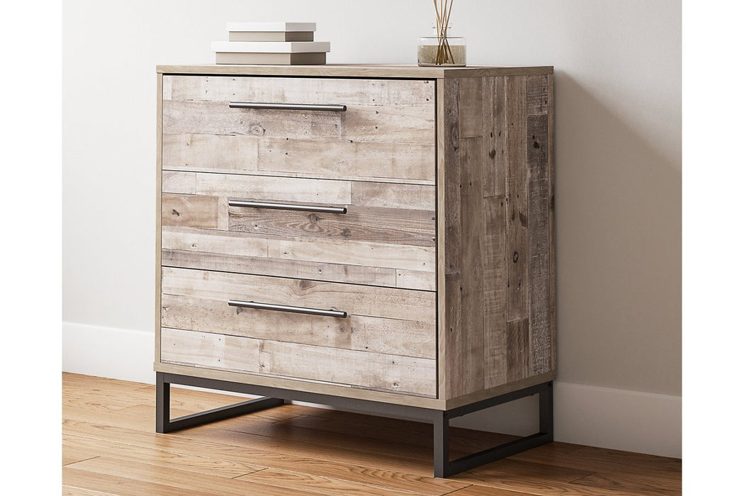 Neilsville Whitewash Chest of Drawers - Lara Furniture