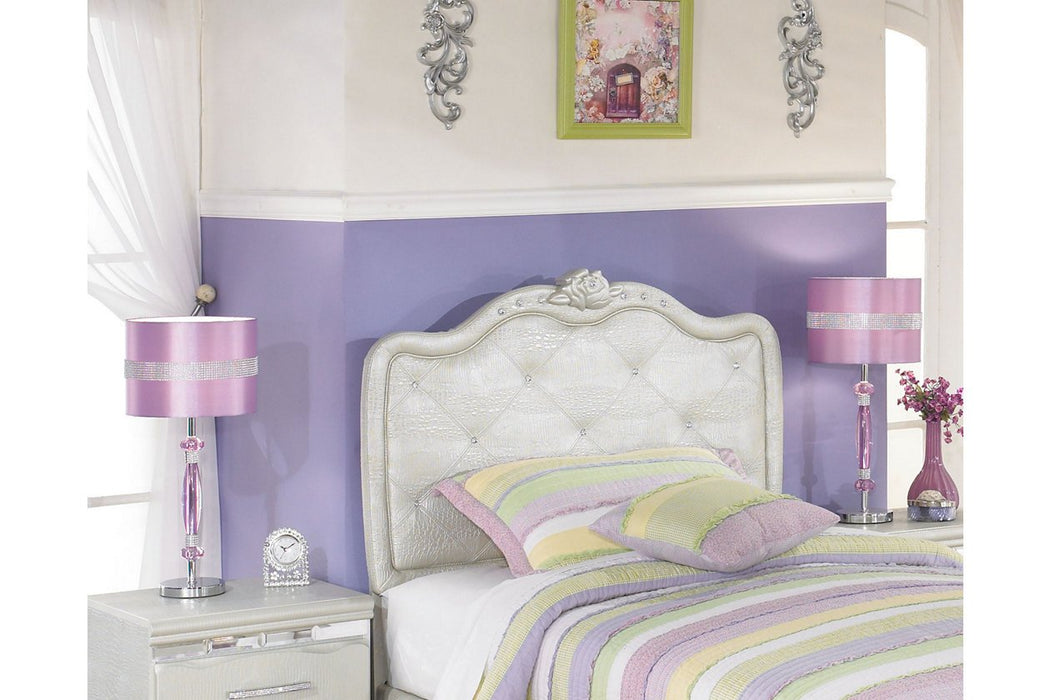 Nyssa Purple Table Lamp - Lara Furniture
