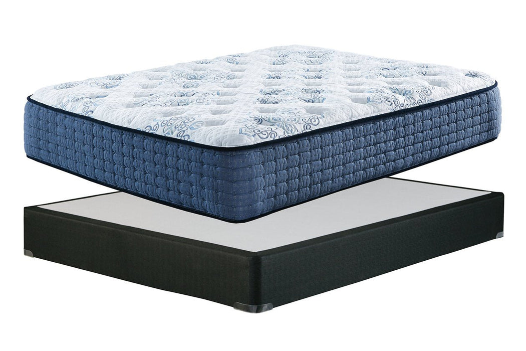 Mt Dana Plush White Queen Mattress - Lara Furniture