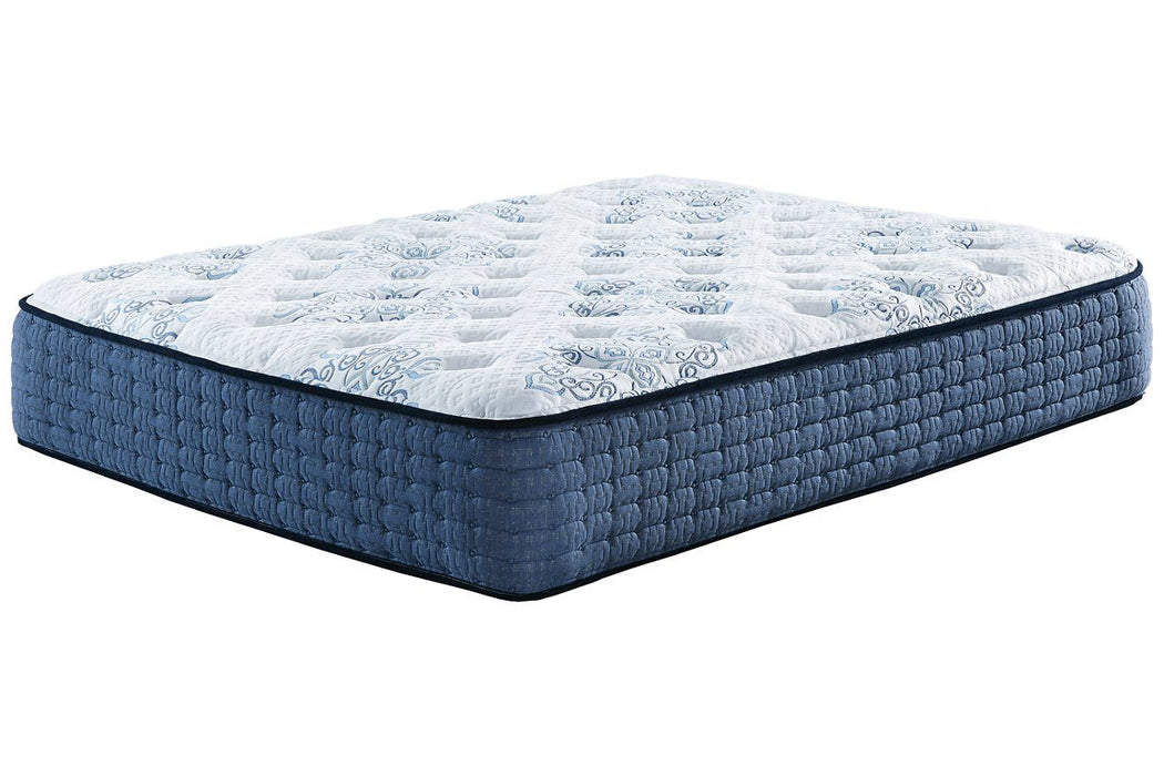 Mt Dana Plush White Queen Mattress - Lara Furniture