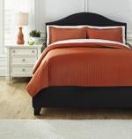 Raleda Orange 3-Piece King Coverlet Set - Lara Furniture