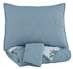 Kiandra Light Green/White Full Quilt Set - Lara Furniture