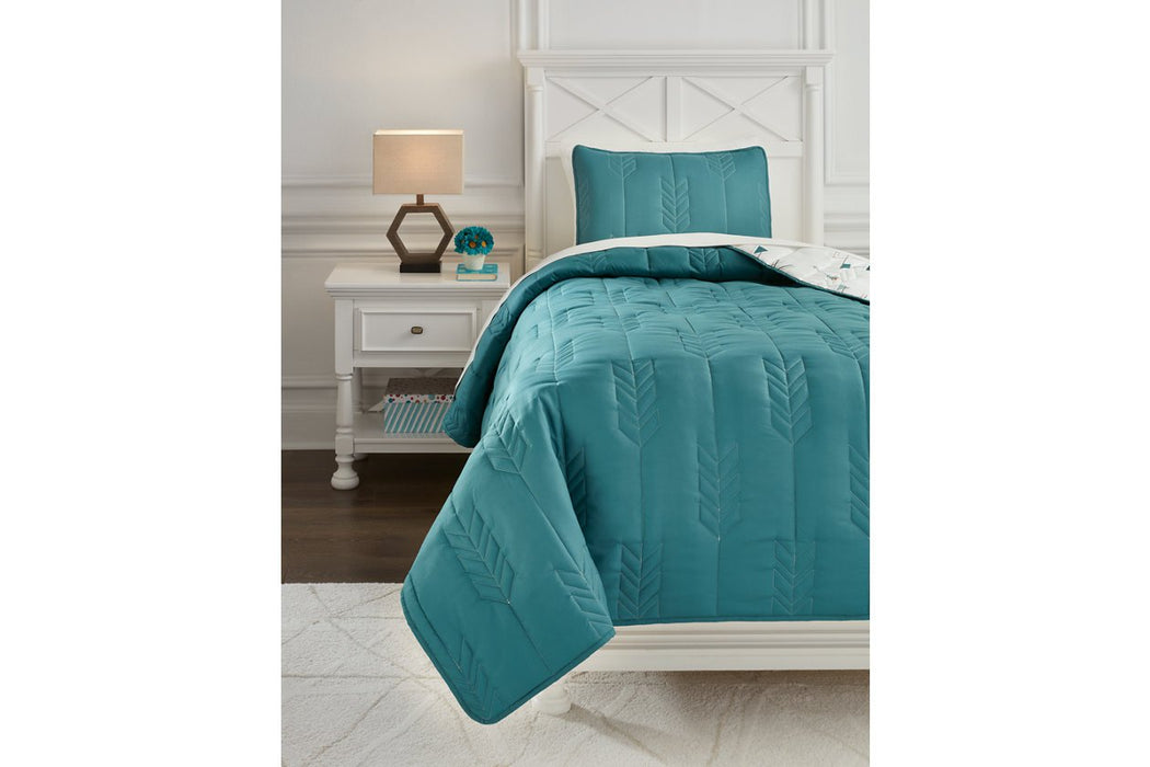 Averlett Teal/White/Gray Twin Quilt Set - Lara Furniture