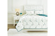 Averlett Teal/White/Gray Full Quilt Set - Lara Furniture