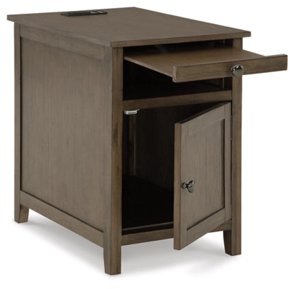 Treytown Chairside End Table