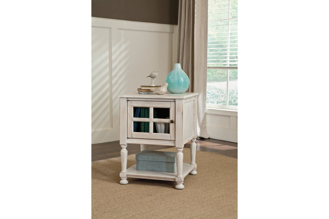 Mirimyn White Accent Table - Lara Furniture