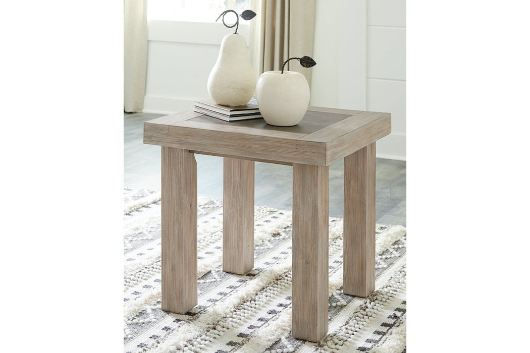 Hennington Light Brown End Table - Lara Furniture