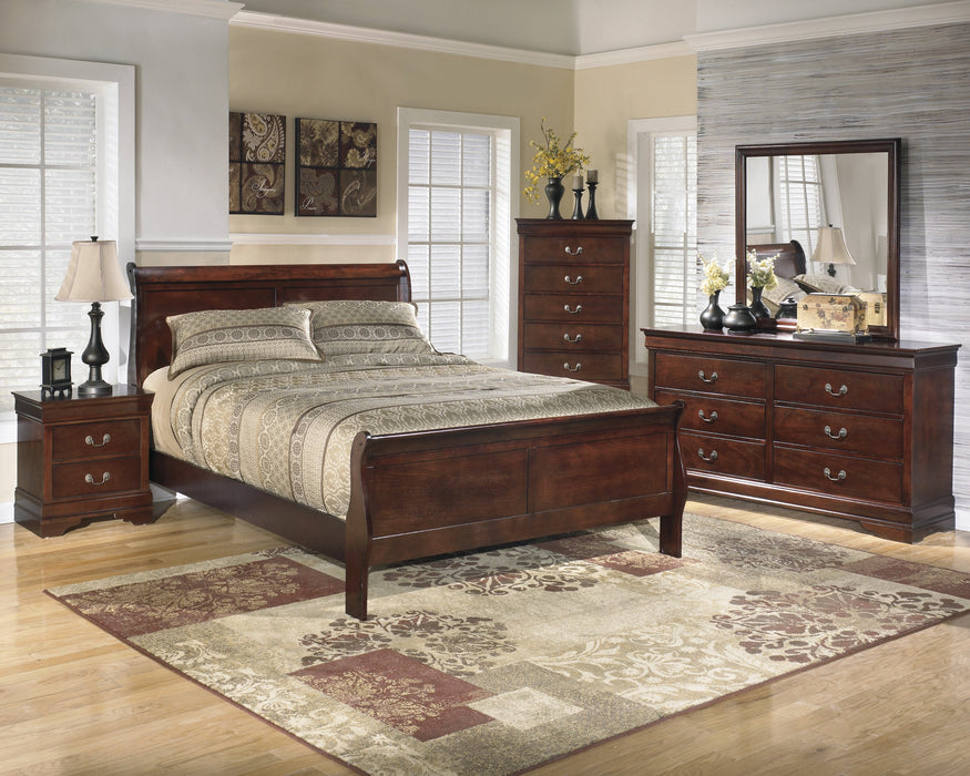 Alisdair Dark Brown Sleigh Bedroom Set