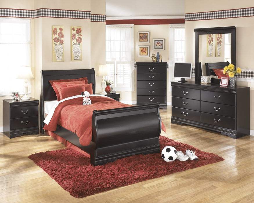 Huey Vineyard Black Youth Sleigh Bedroom Set