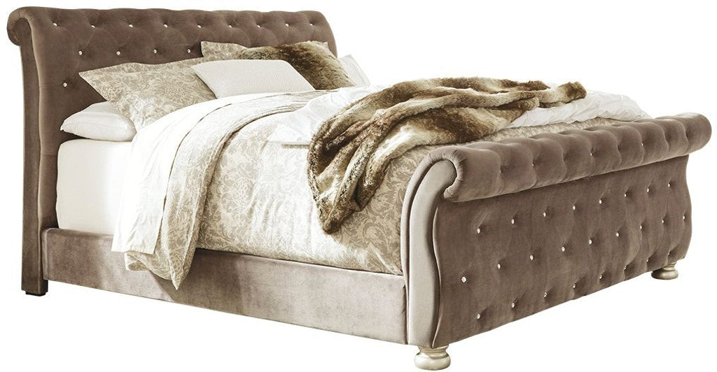 Cassimore King Upholstered Bed